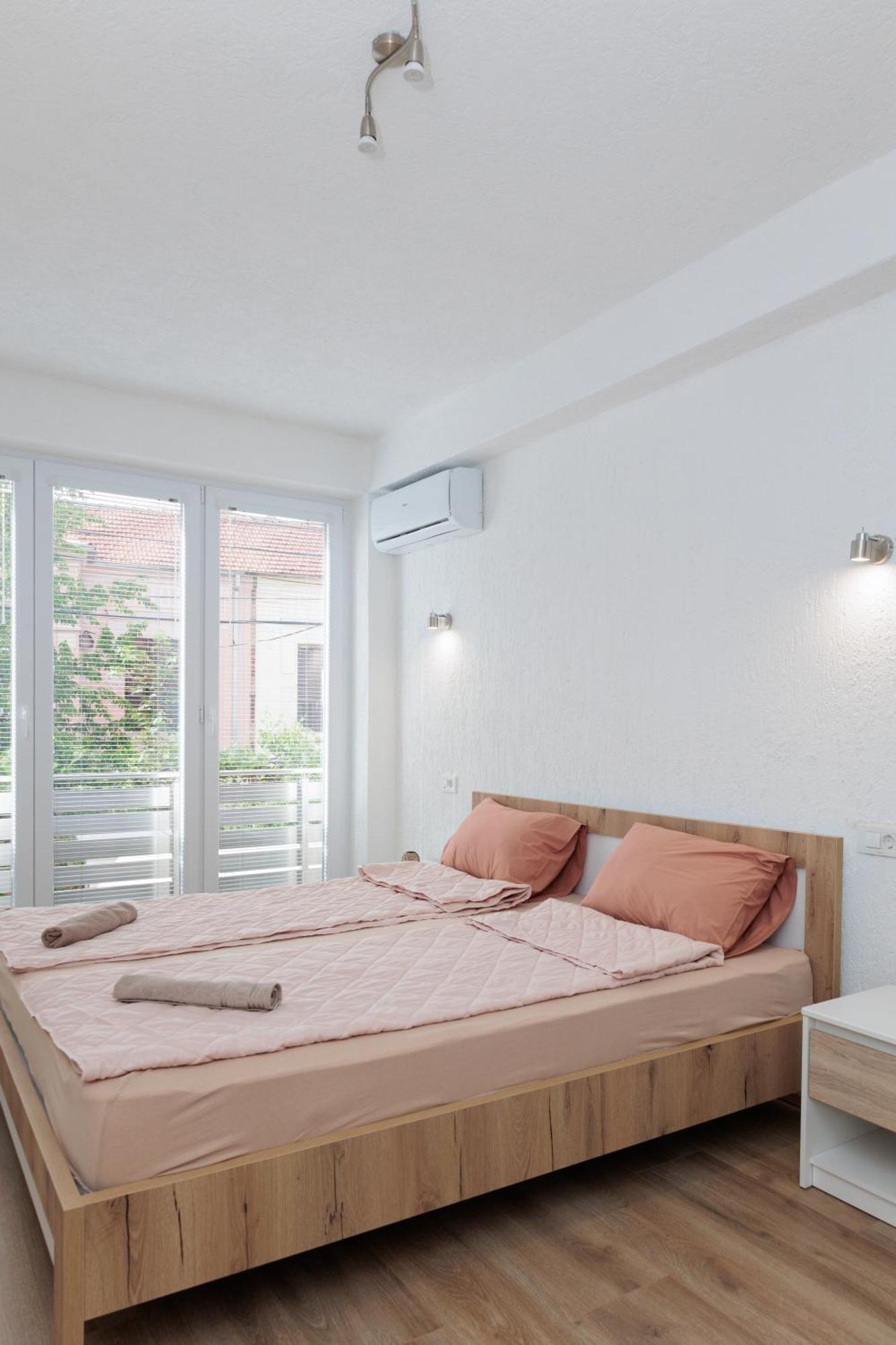 Albatross Guest House Bitola Extérieur photo