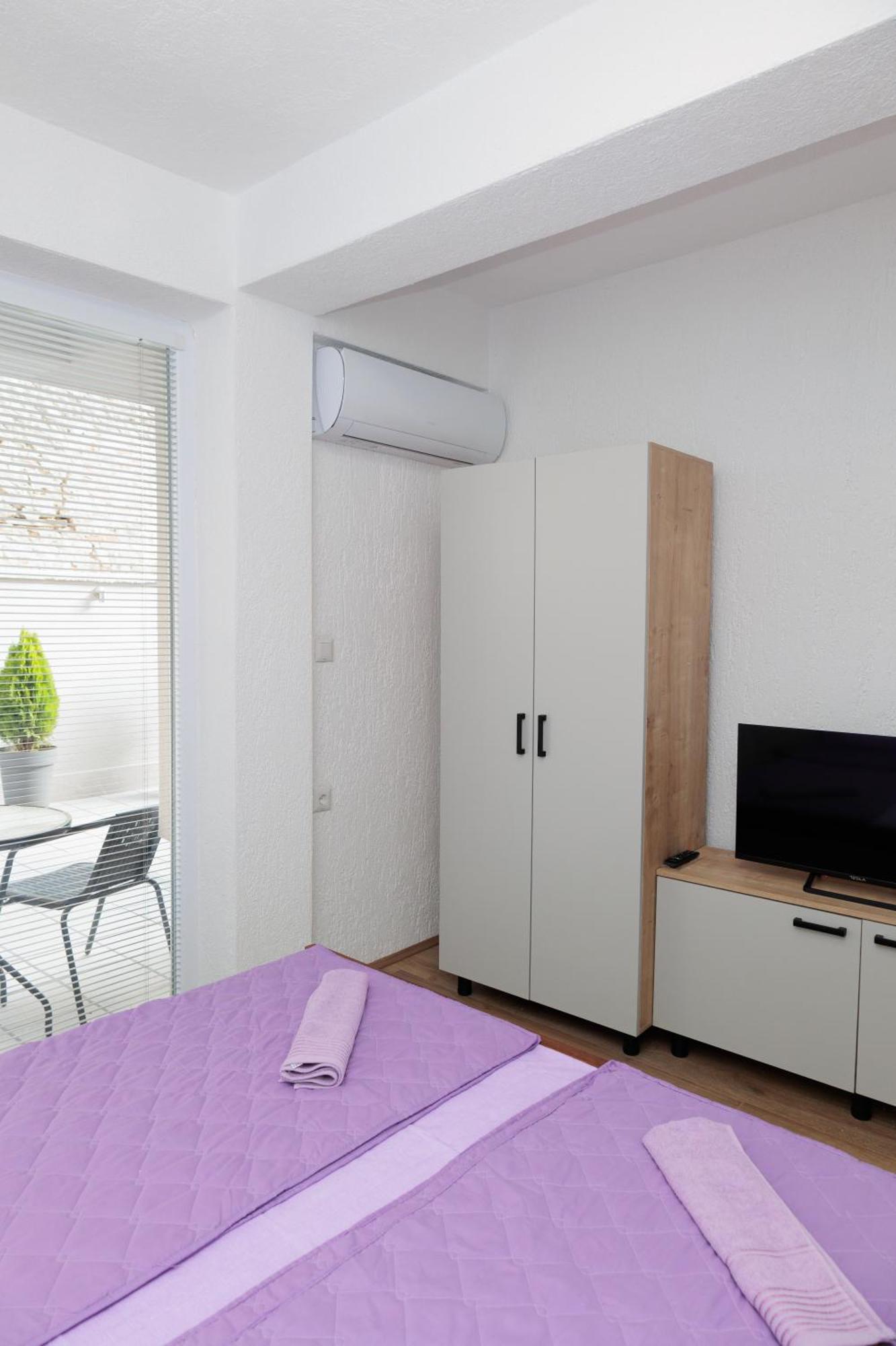 Albatross Guest House Bitola Extérieur photo